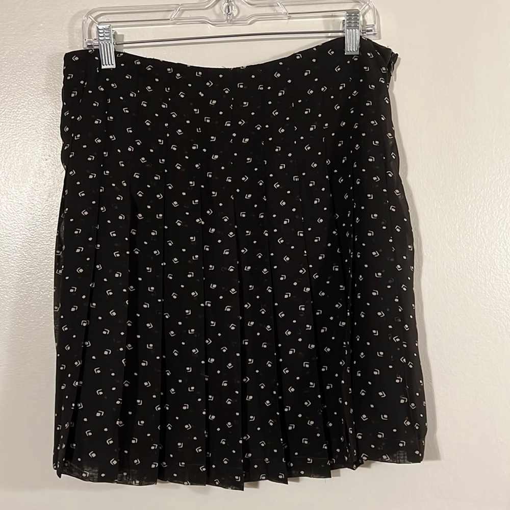 Ralph Lauren black with cream pleated flowy skirt